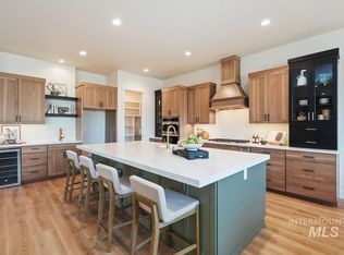 7168 E Chicken Hawk Loop, Nampa, ID 83686