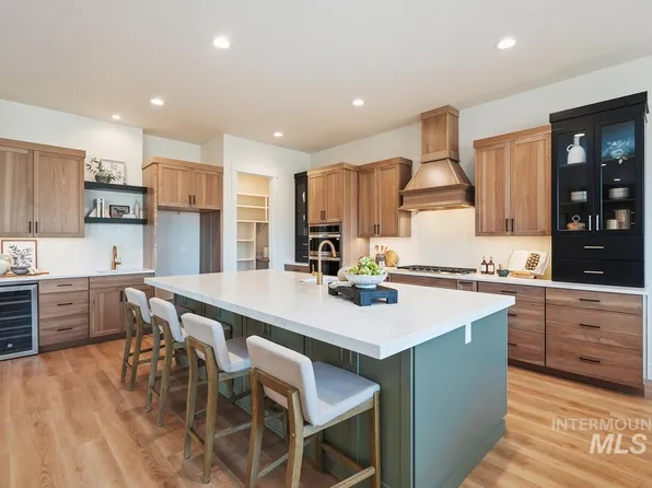 7168 E Chicken Hawk Loop, Nampa, ID 83686
