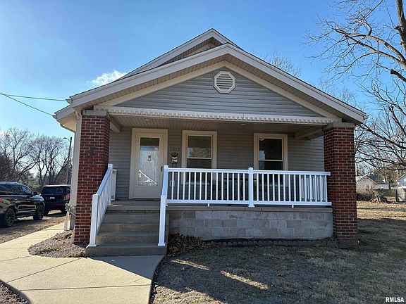 2nd image of 1517 S Main St