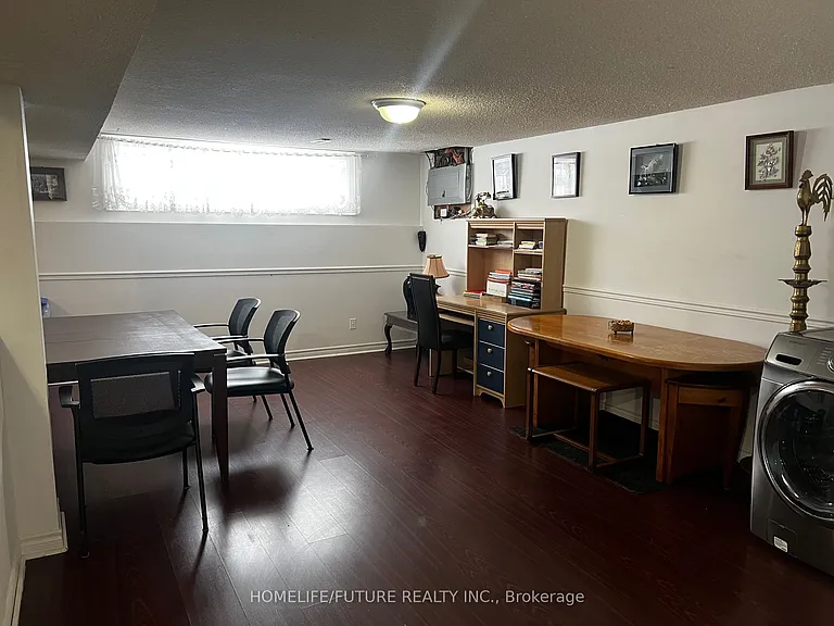 27 Winstanly Cres #BASEMENT — Photo 4