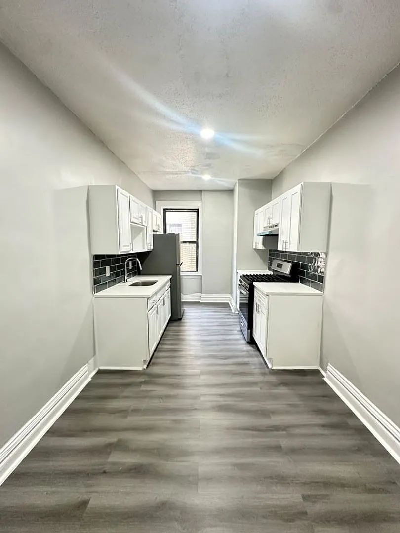 The Regency — Photo 3