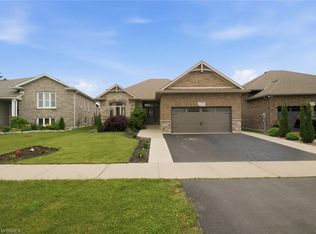 75 Driftwood Dr, Norfolk County, ON N3Y 0B4
