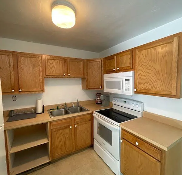 3310 NE 22nd Ave #3310 — Photo 4