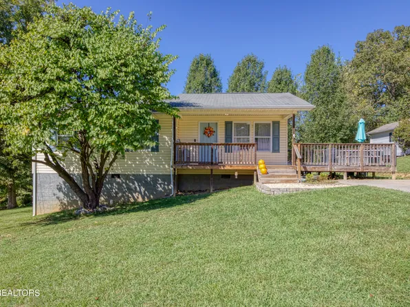 422 Bethel Dr, Lenoir City, TN 37772