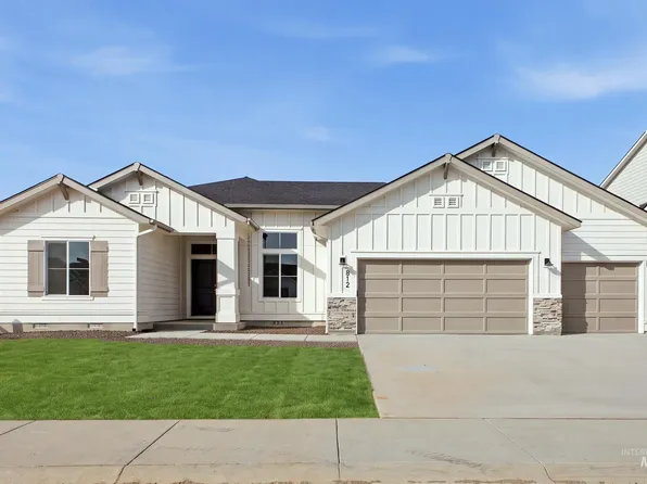 812 Thunderbolt Dr, Mountain Home, ID 83647