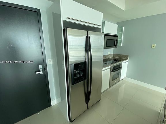5th image of 888 Biscayne Blvd APT 2107