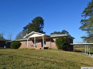 1203 Pineview Ave, Glencoe, AL 35905