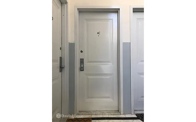 Rented by Douglas Elliman | media 27