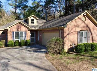 121 Mickelo Ln, Madison, AL 35758