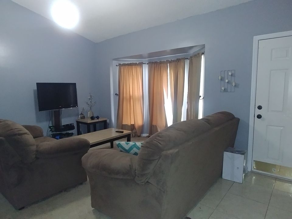 1st image of 2841 Haulover Blvd