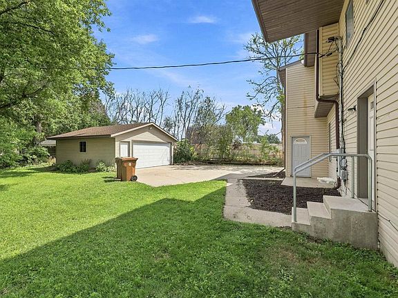 5th image of 2165 PRAIRIE STREET