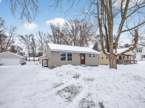 131 Rose Ave, Red Wing, MN 55066