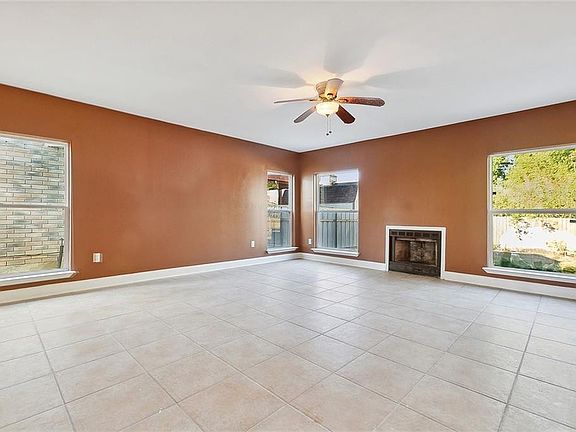 5th image of 5540 Maple Ridge Dr