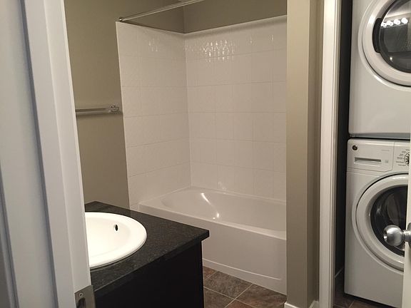 4th image of 18122 77th St NW #415