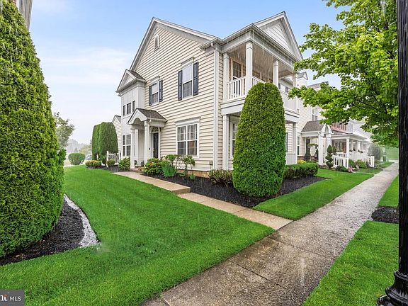 2nd image of 59 Alyce Ln