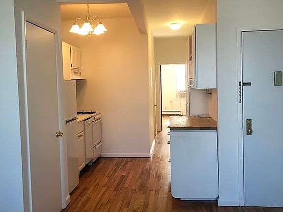 2nd image of 10-11 48th Ave #3