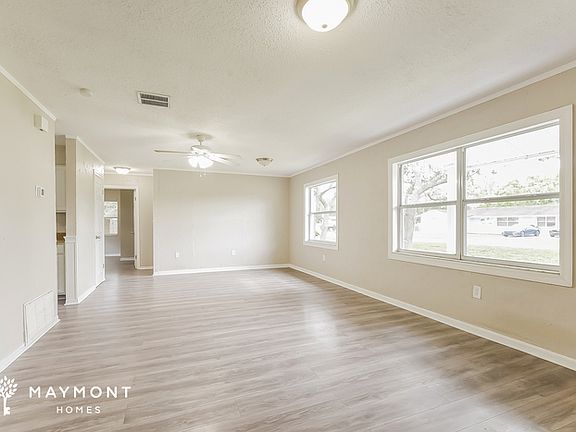 3rd image of 705 Maple Ave