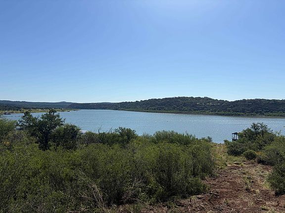 3rd image of 127 Lake View Drive