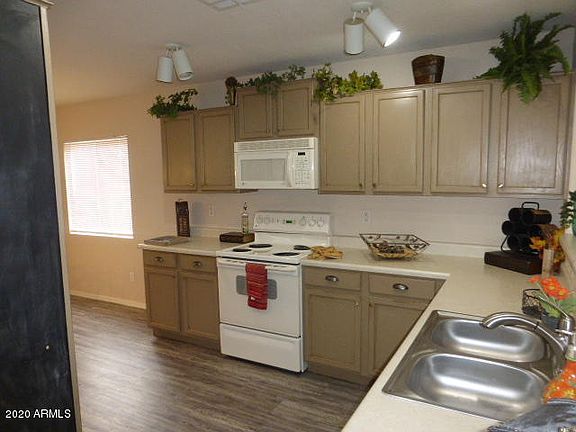 2nd image of 10091 N 115th Dr