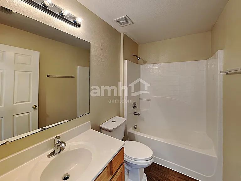 2948 Stonegate Ln — Photo 13