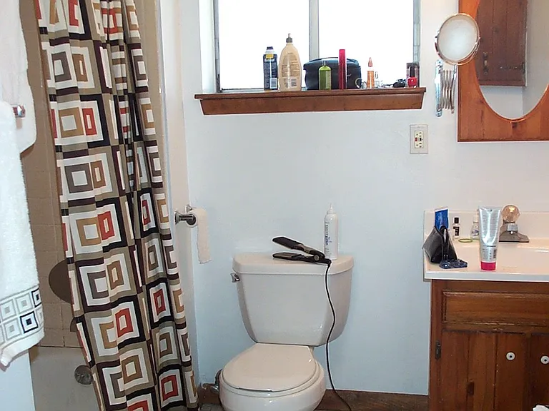 34 Williams St #2 — Photo 13