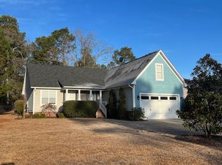 641 Orchard Falls Dr, Spring Lake, NC 28390
