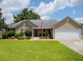 3907 Cobblestone Way, Valdosta, GA 31605
