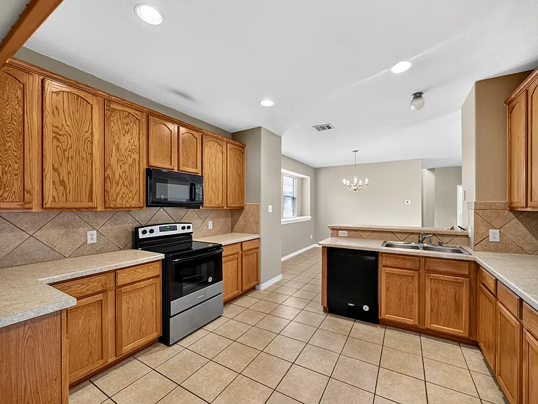 1232 Appalachian Ln — Photo 5