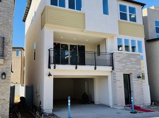8160 Rose Quartz Cir, San Diego, CA 92126
