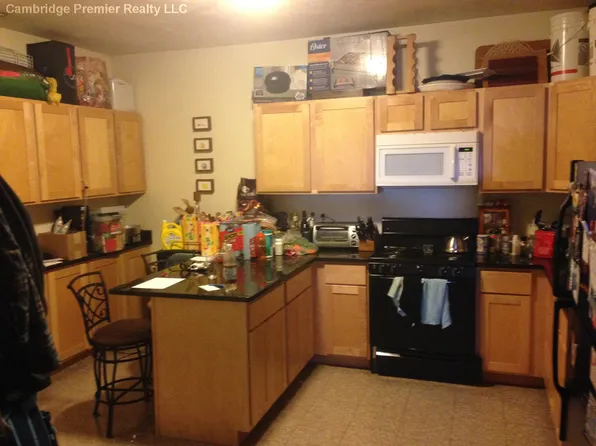 26 Bow St #2, Somerville, MA 02143