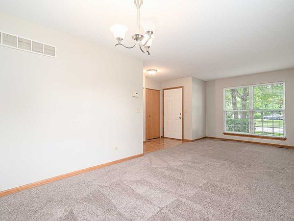 2nd image of 2212 Willow Lakes Dr