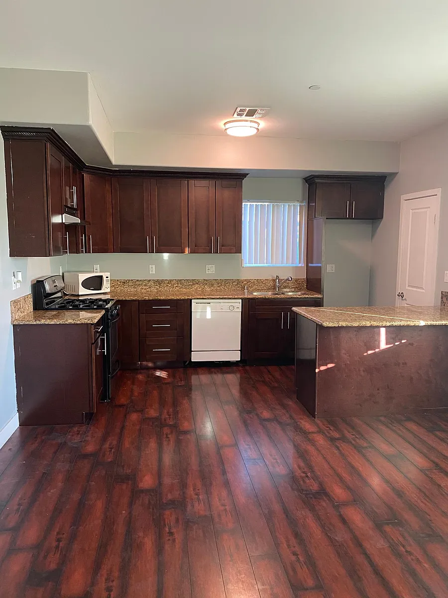Building Photo - 11479 Tiara St #3