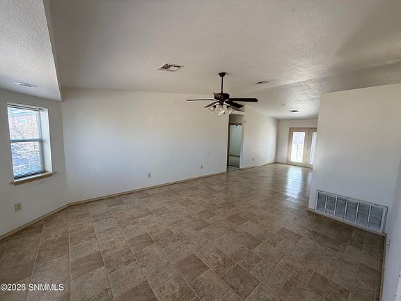 4th image of 2324 Sierra Vista Ct