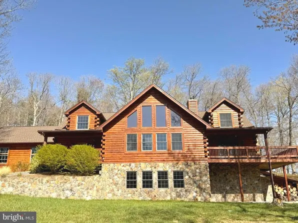 134 Ridgewood Trl, Berkeley Springs, WV 25411