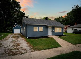 925 E Washington St, Pontiac, IL 61764