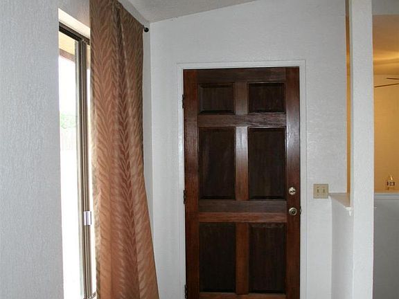 4th image of 25734 Avenue 18 1/2
