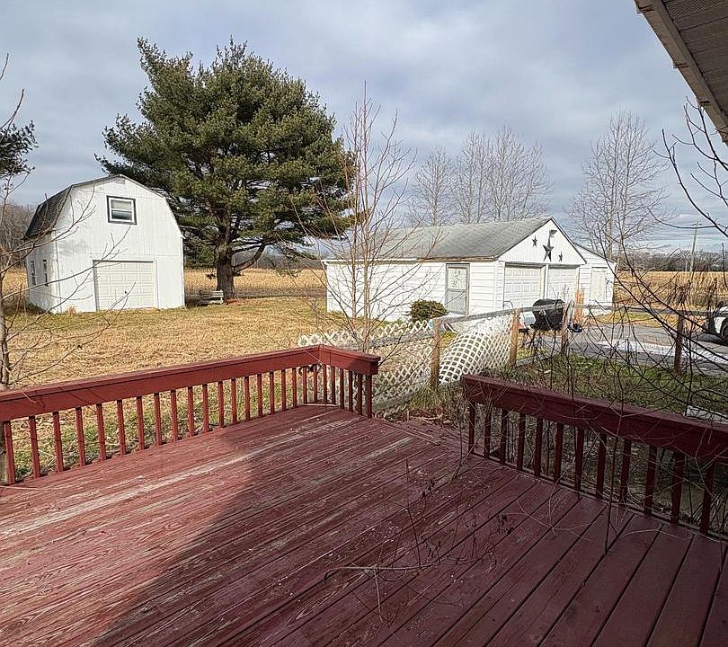 2nd image of 599 Kersey Rd