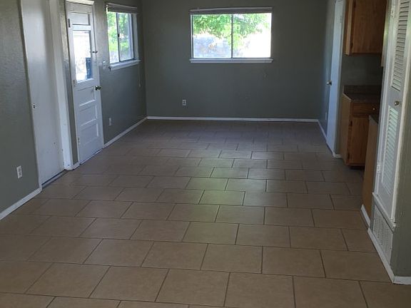 3rd image of 10116 Wolverine Dr