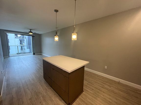 2nd image of 561 W Date St #412