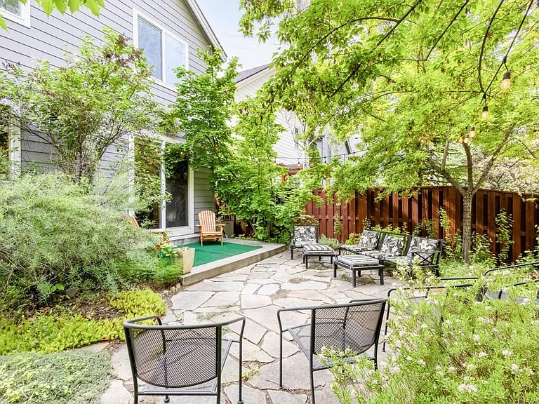 61266 Huckleberry Pl — Photo 21