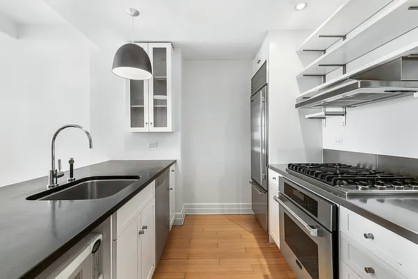Sold by Corcoran | media 2