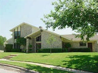 1st image of 1614 Fairway Cir