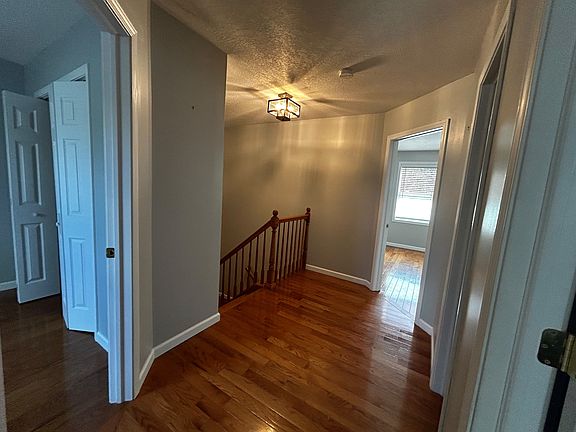 4th image of 112 Myron Rd