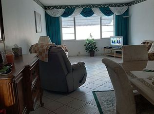 5286 81st St N #AP-18, Saint Petersburg, FL 33709