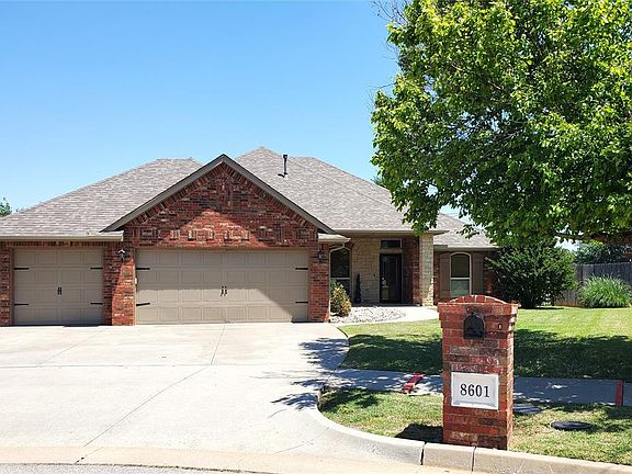 2nd image of 8601 NW 113th Ct