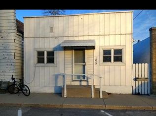 105 N Weimer St, Ventura, IA 50482