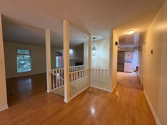 5th image of 8871 Carmichael St