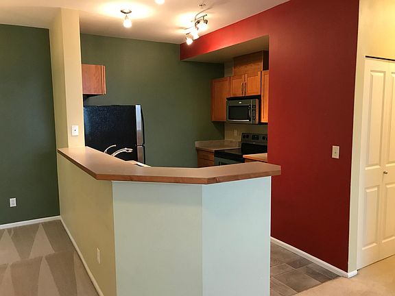 5th image of 21230 40th Way S Unit H