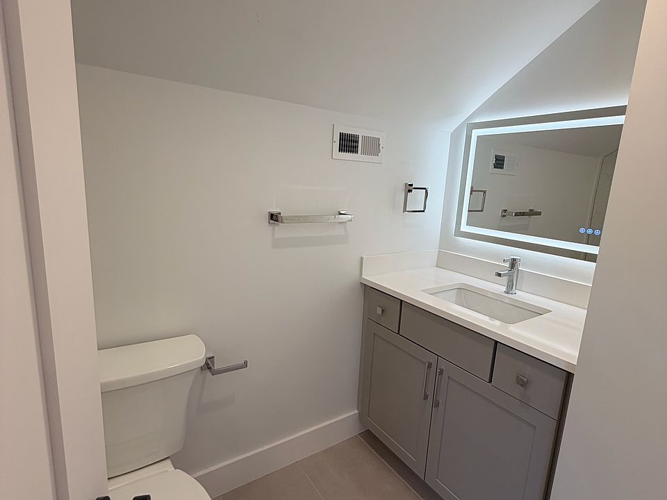 1st image of 25 Greycliff Rd #1