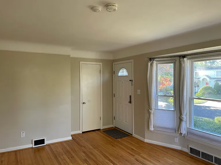 2112 Alice St — Photo 23